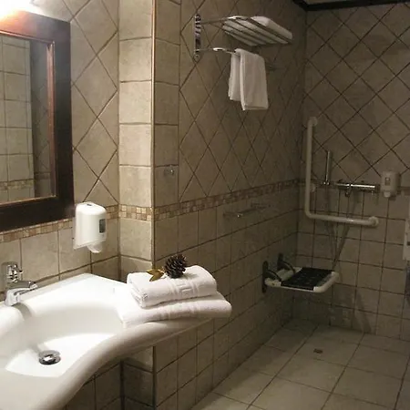 Mirovoli ホテル Miléai